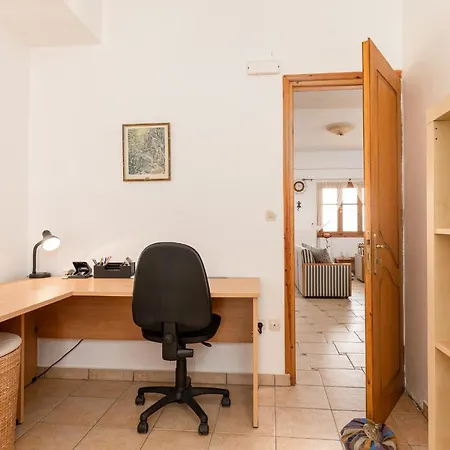 Alexandros Villa *