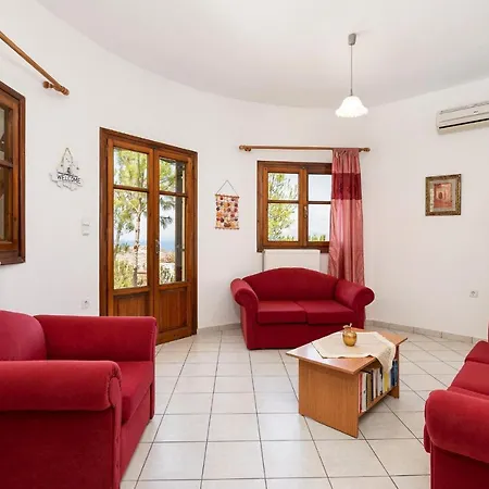 Alexandros Villa